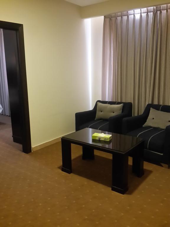Jeddah Palace Hotel Amman Oda fotoğraf