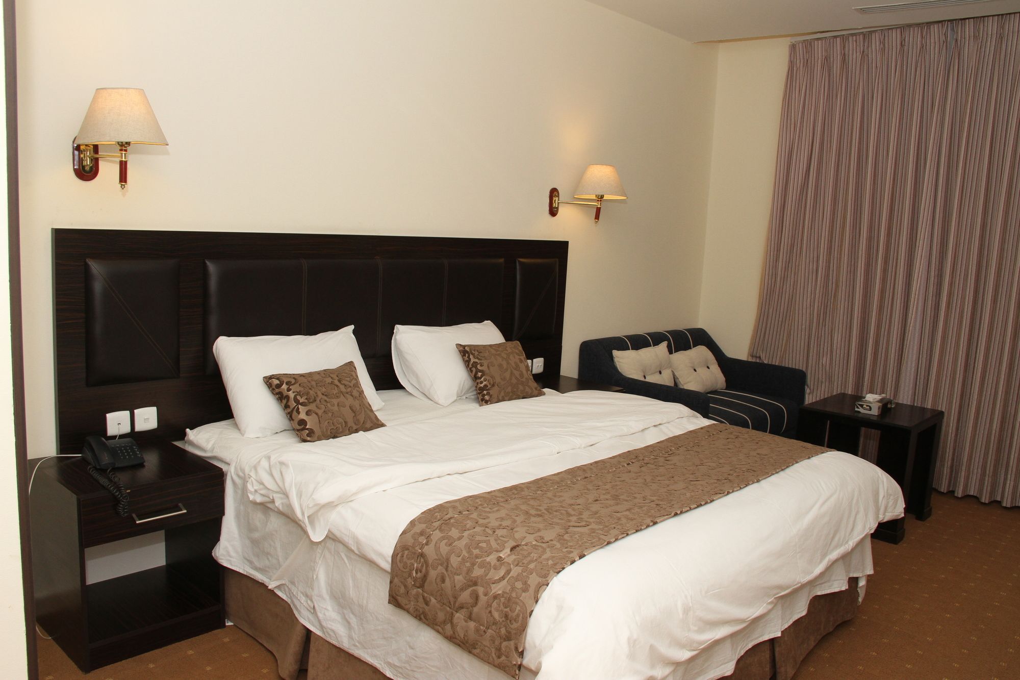 Jeddah Palace Hotel Amman Dış mekan fotoğraf